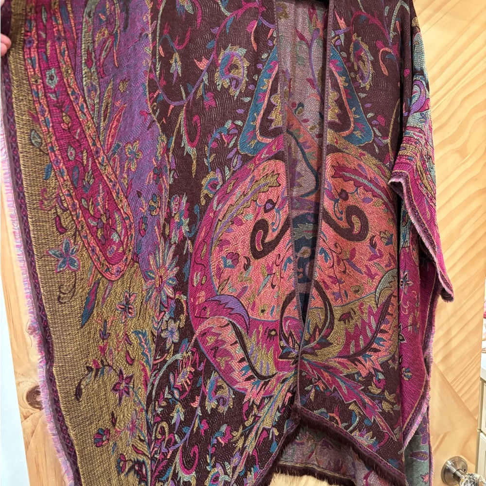 Floral Multicolor viscose Shawl Wrap - Picture 5 of 6